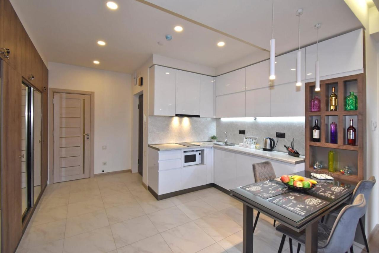 Home4You City Center Apartments Єреван Екстер'єр фото