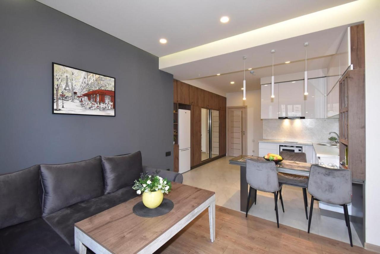 Home4You City Center Apartments Єреван Екстер'єр фото