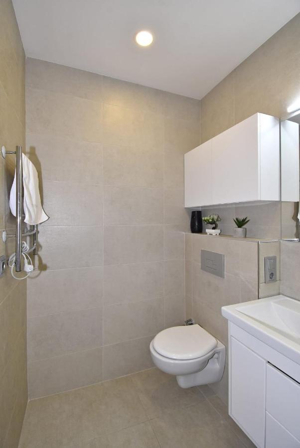 Home4You City Center Apartments Єреван Екстер'єр фото