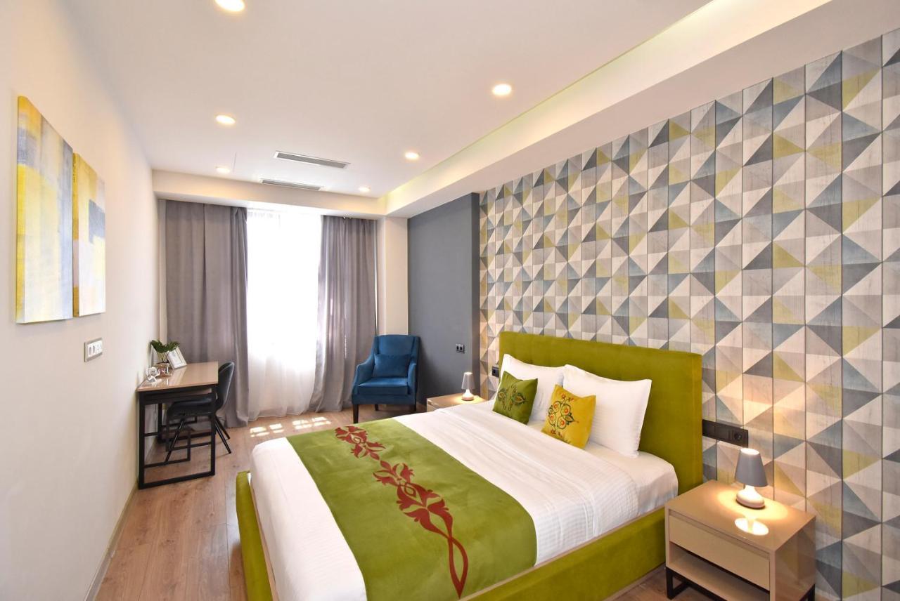 Home4You City Center Apartments Єреван Екстер'єр фото