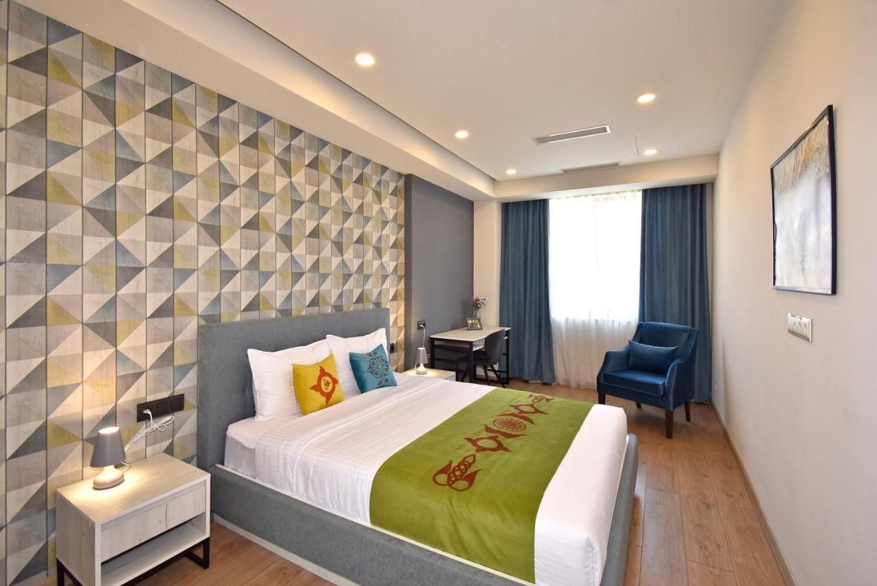 Home4You City Center Apartments Єреван Екстер'єр фото